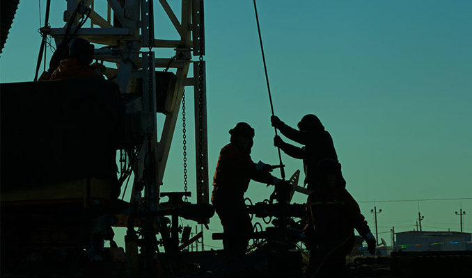 Strainstall develops innovative wireless monitoring solution for oil and gas well sites, in collaboration with major oilfield services provider, Baker Hughes Inc.