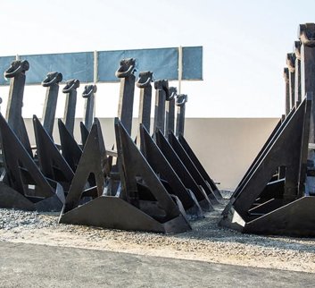 AC 14 Anchors