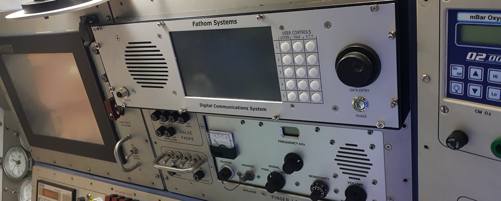 New video and audio communications system allows hyperbaric doctors to immediately monitor and assess rescuees in the rescue chamber from the moment they leave their host submarine.