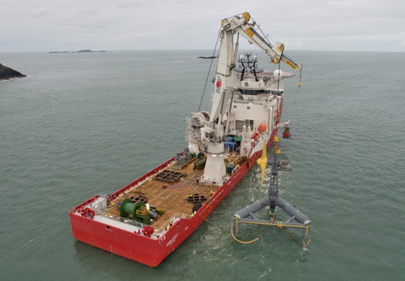 Mojo leads DeltaStream installation - one of the first grid-connected tidal energy demonstration devices worldwide.